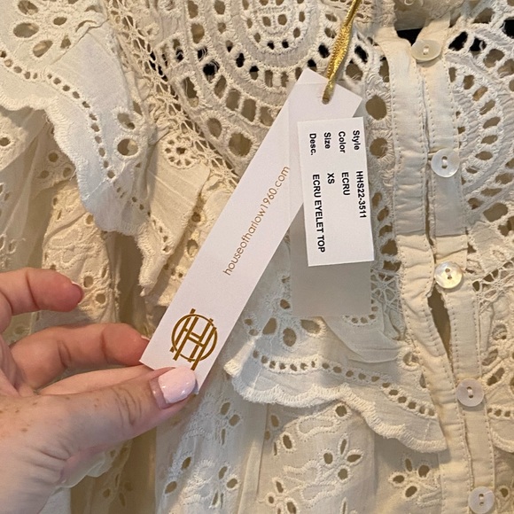 SOLD House of Harlow Eyelet Top - Picture 4 of 7